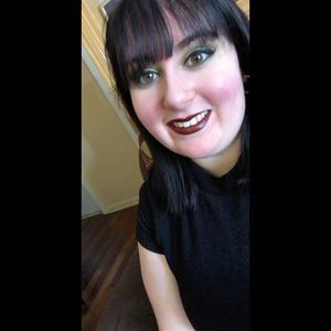 Meet your Posher, Jen